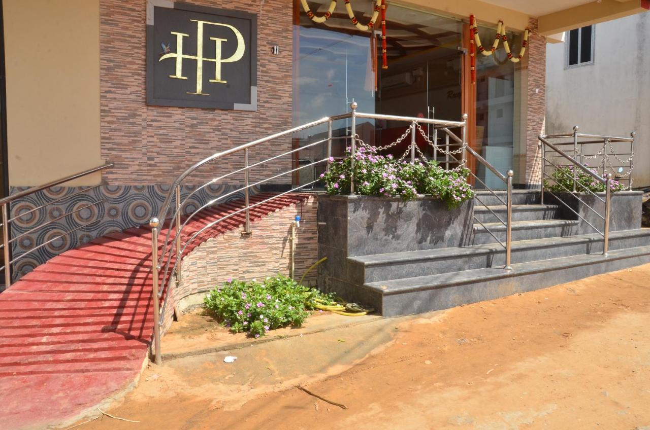 Hotel Panchavarnaa Rāmeswaram Eksteriør billede
